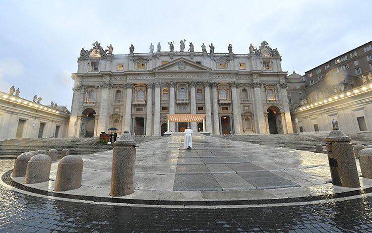 Un anno fa… papa Francesco e il virus della solitudine